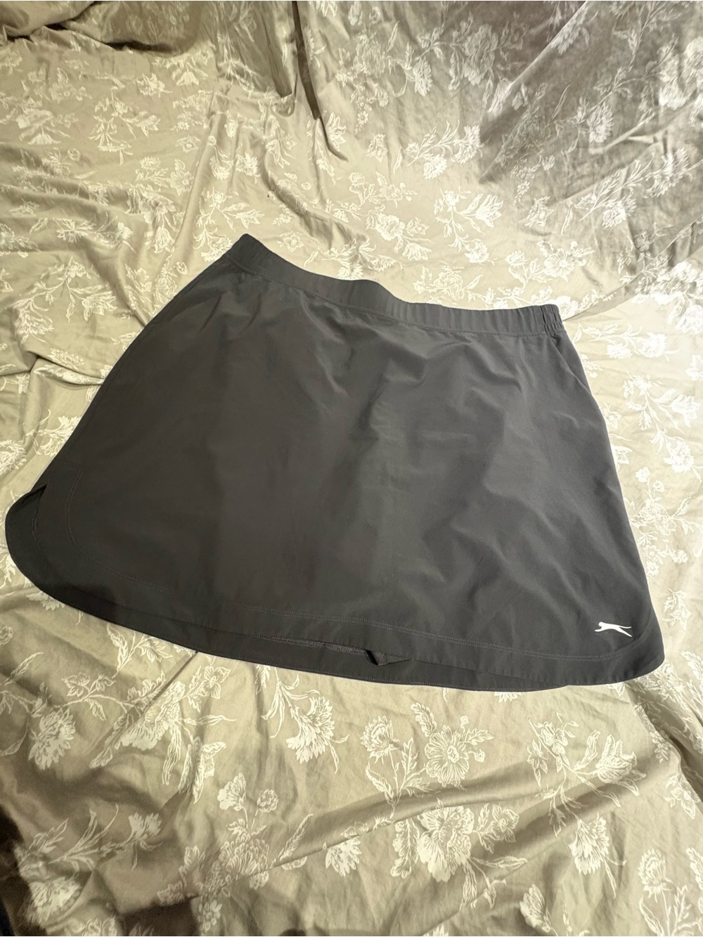 Slazenger black skort XXL